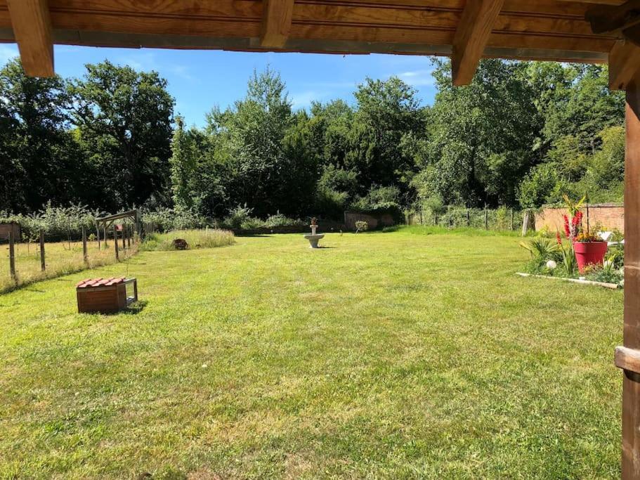 Maison Au Milieu Des Bois Et Des Animaux Chalet Jouy-le-Potier